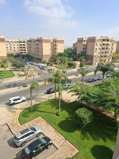 شقة مميزة للايجار 96م بي7 تشطيب سوبر لوكس بالمطبخ