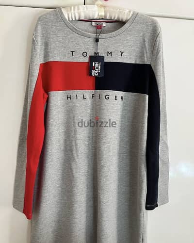 Long sleeve sweatshirt dress size L brand new with tag