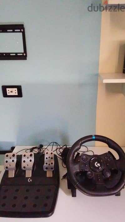 Logitech g923