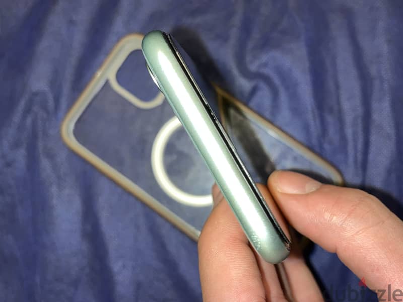 Apple - iPhone 11 2