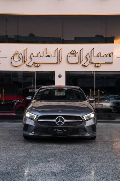Mercedes-Benz A180 2021