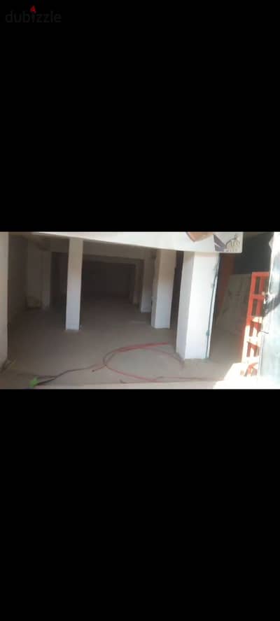 Store for rent in a prime location in Al-Mi'raj at street level