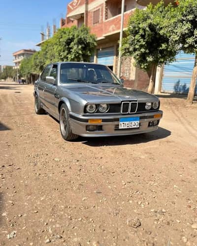 BMW 318 1987
