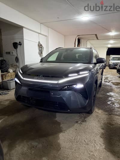 byd atto 8