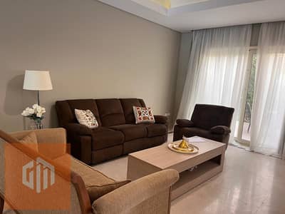 تاون هاوس للإيجار نص مفروش في قطامية ديونز Katameya Dunes القاهرة الجديدة مساحة أرض 375 متر ومباني 300 متر 4 غرف نوم و5 حمامات وغرفة ناني ماستر
