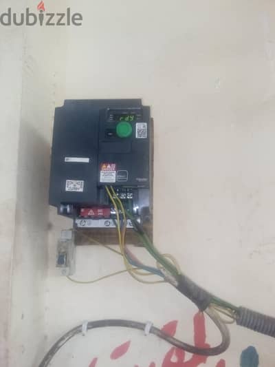 للبيع إنفرتر Schneider Electric Altivar Machine