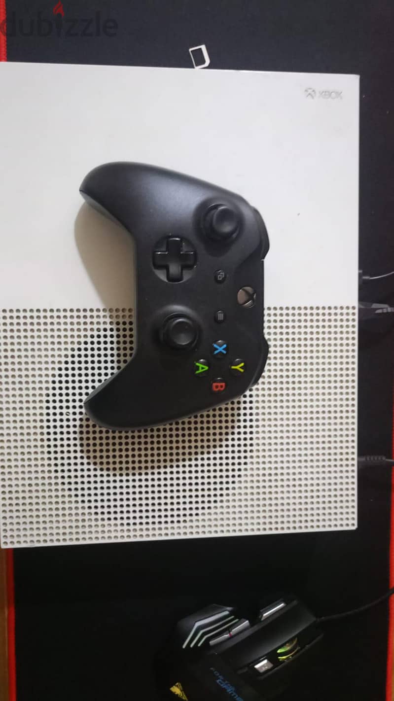 Xbox one s 1tb 2