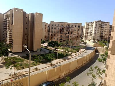 كمبوند فإلى تاور  حدائق اكتوبر