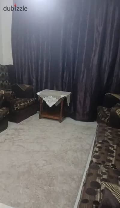 شقة للبيع – مدينة الشروق  الموقع: المنطقة الخامسة – عمارات