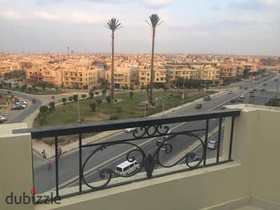 Distinctive opportunity for residential or administrative apartment with 500 sqm roof top kitchen ACs and heaters in El Narges New Cairo