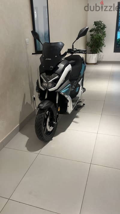 Keeway vtr