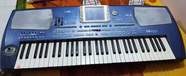 للبيع أورج KORG PA500 بحالة جيدة