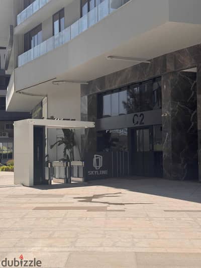 شقة عائلية عصرية 154 متر بثلاث غرف نوم في Orouba Skyline