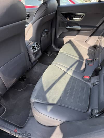 Mercedes-Benz GLC 200 2024