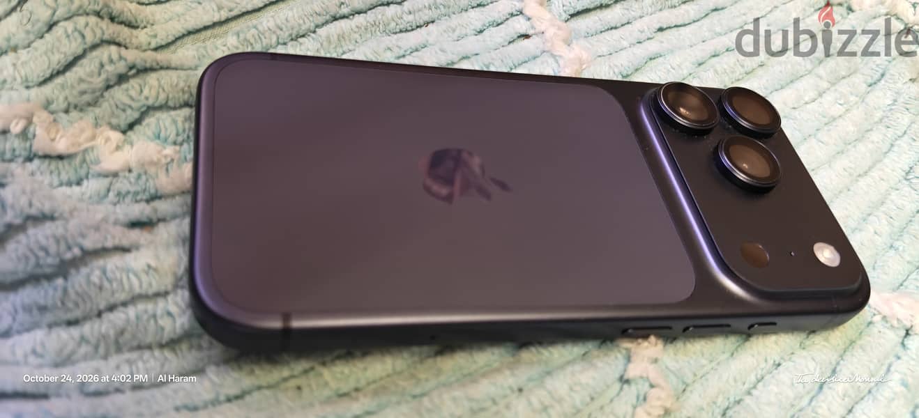 Apple - iPhone 17 Pro 2
