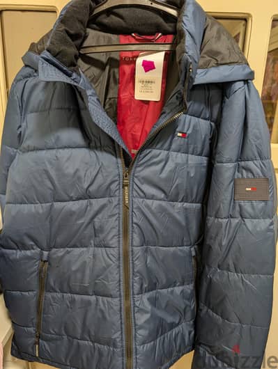 جاكيت Tommy Hilfiger أصلي (جديد بالتيكيت)