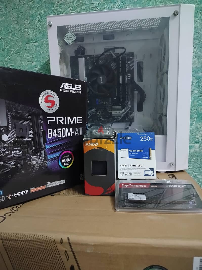 كمبيوتر - Desktop computers - 209316401
