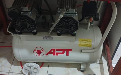 كمبروسر APT ١,٥ حصان ٥٠ لتر