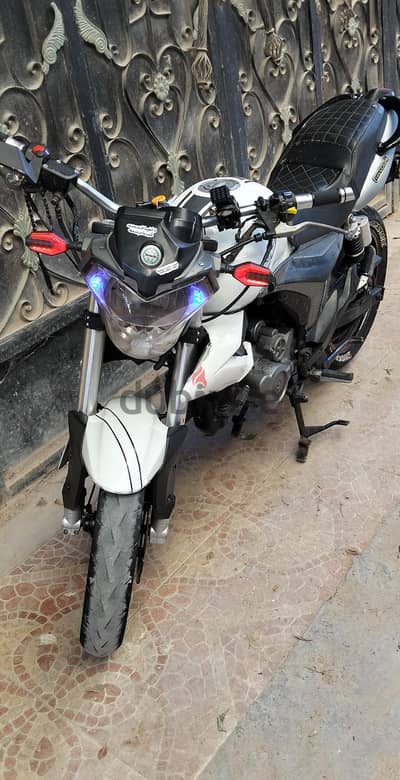 VLM 200