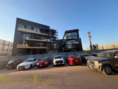 Shop for sale with immediate handover and flexible payment plans, located in one of the most densely populated neighborhoods in the Fifth Settlement.