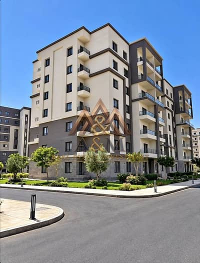 An apartment is available for sale at an attractive price in the prime location of El Shorouk—near Madinaty and the El Shorouk gate—within the Mayan C