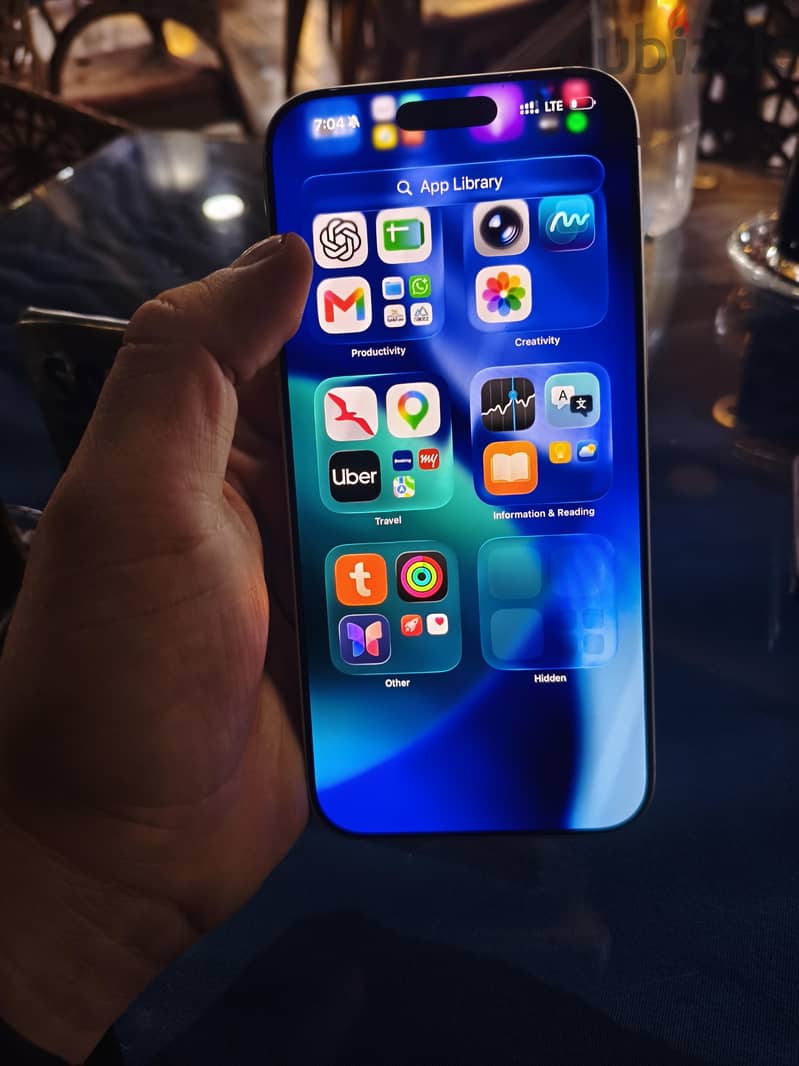 Apple - iPhone 17 Pro Max 3