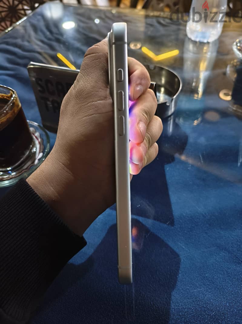 Apple - iPhone 17 Pro Max 4
