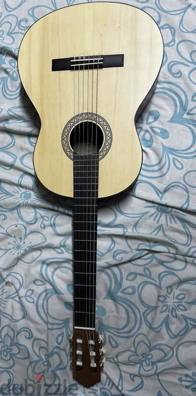 جيتار ياماها كلاسيك أصلي guitar Yamaha c40m classic