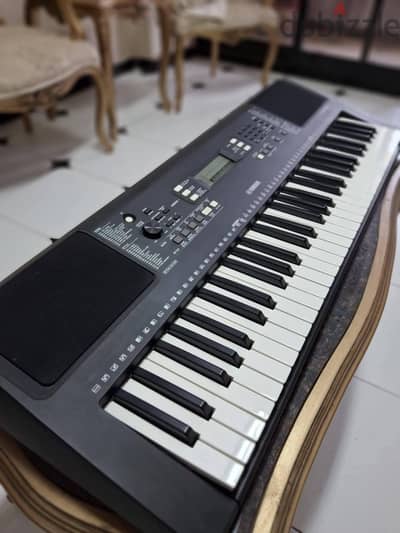 Yamaha PSR E363