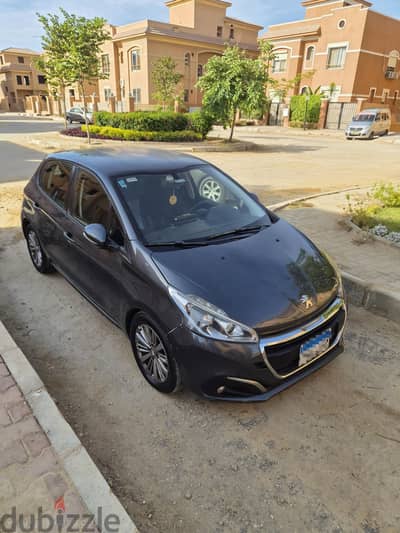 Peugeot 208 2016