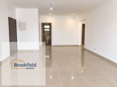 شقه للايجار تشطيب مودرن فى التجمع كمبوند فيفث سكوير المراسم بالمطبخ والتكييفاتApartment for Rent in Fifth Square Al Marasem, New Cairo