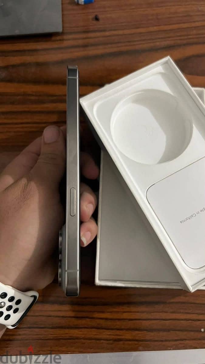 Apple - iPhone 15 Pro Max 3