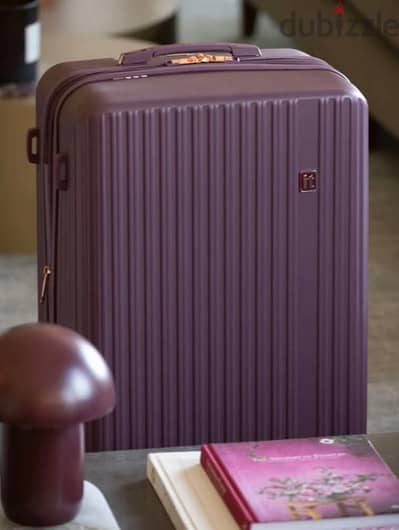 New with tags & 10-Years Warranty