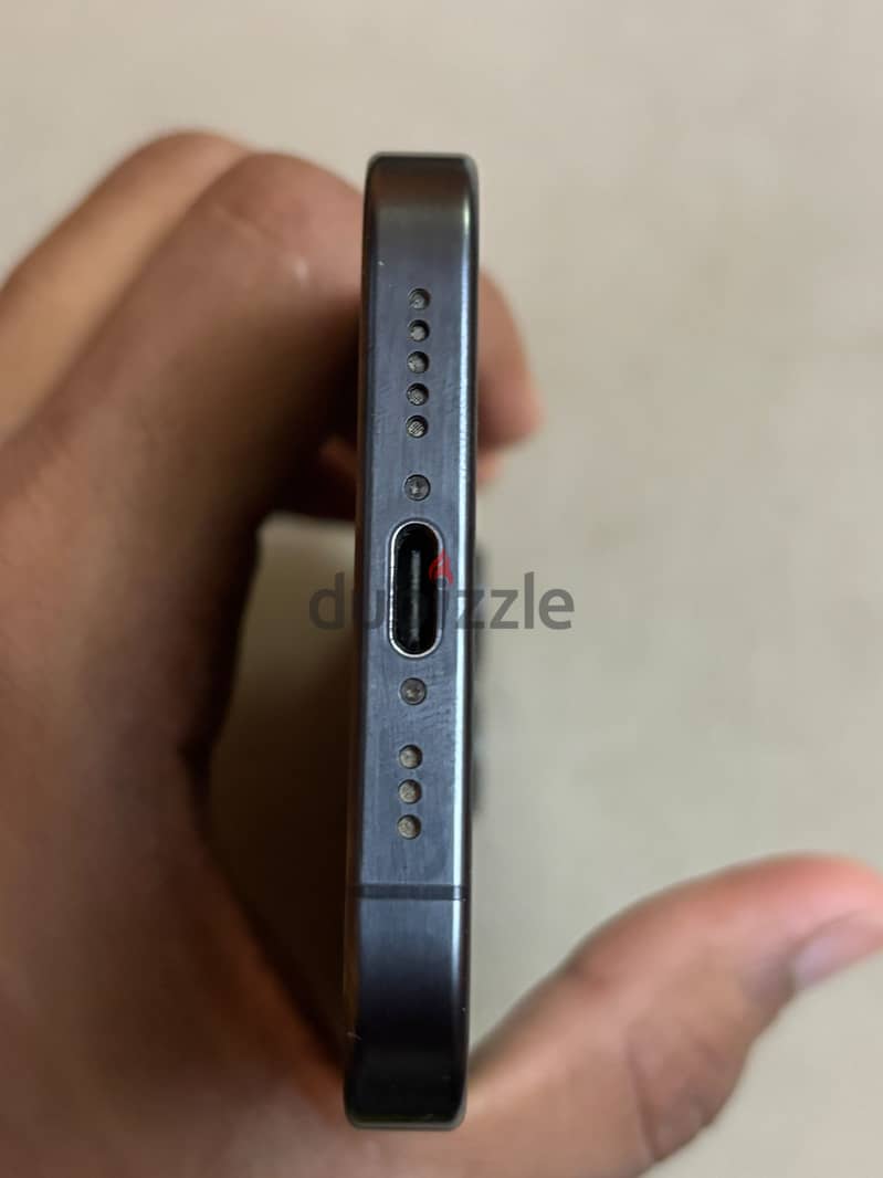 Apple - iPhone 15 Pro 9