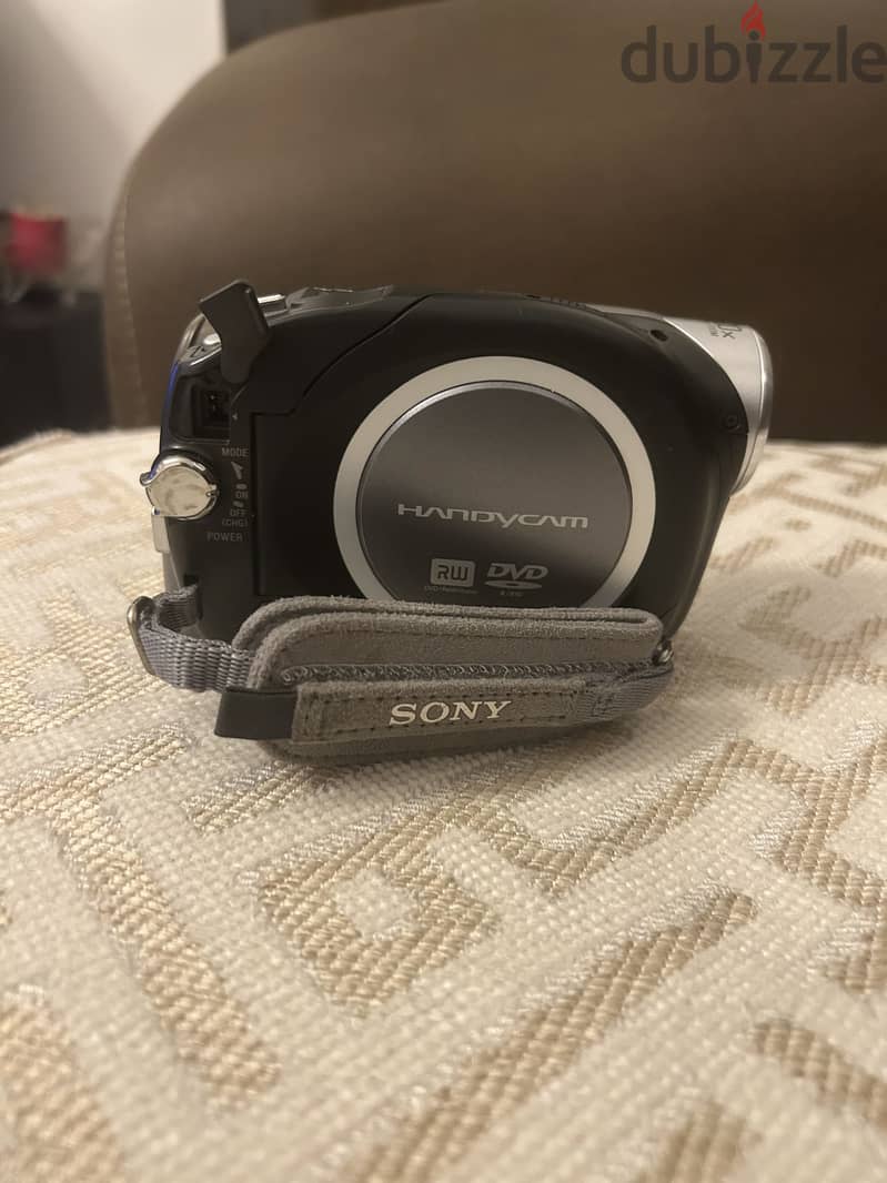 DVD camera 2