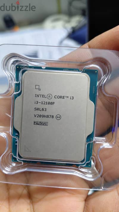 Intel Core i3-12100f