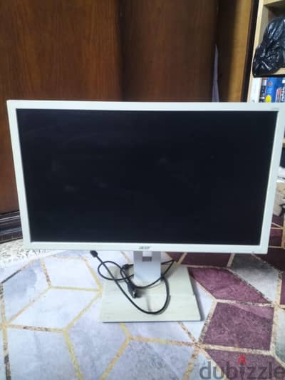 شاشة ايسر 24 بوصه