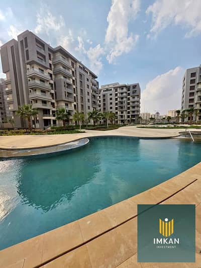 Apartment for sale in Blue Vert Compound, Cairo, next to Celia, with a down payment of 890,000 and installments over 10 years. Ready for immediate occ