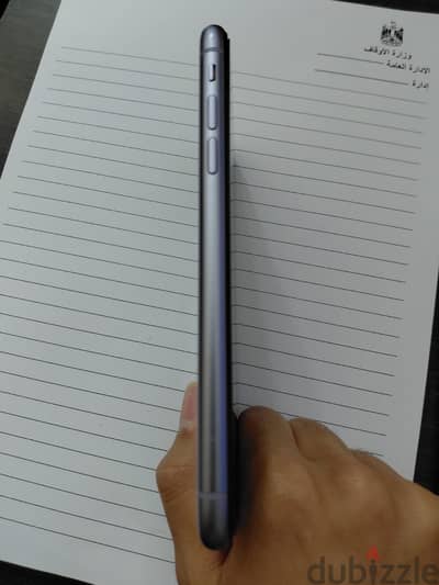 Apple - iPhone 11