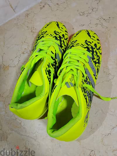 ستارز_استارز_Cleats Football boots_Sneakers_كره قدم