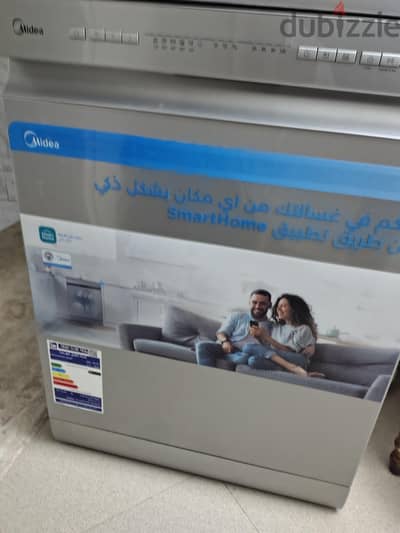 غسالة اطباق ١٣ فرد استخدام ٥ شهور فقط