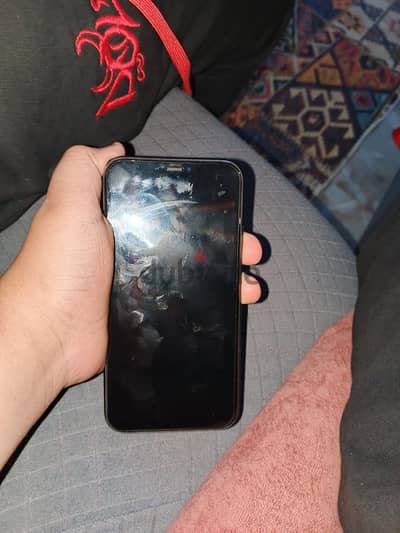 Apple - iPhone 11