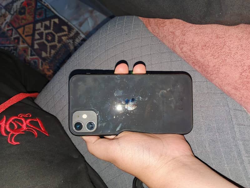 Apple - iPhone 11 5