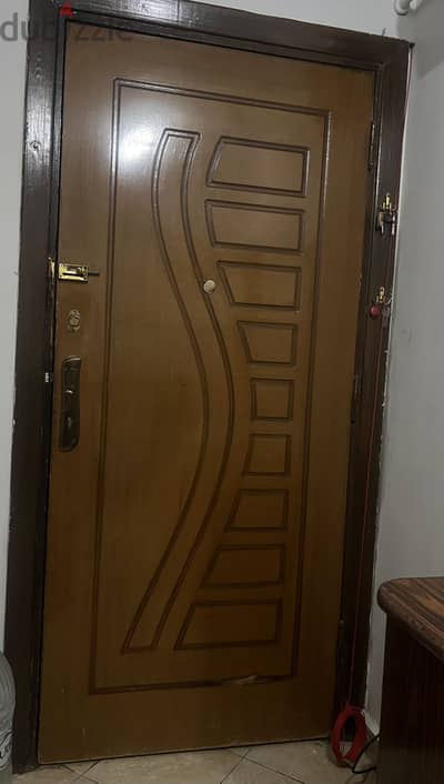 باب شقة للبيع