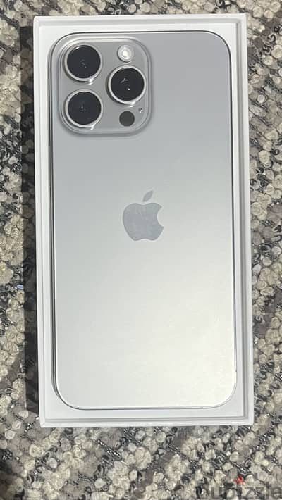 Apple - iPhone 15 Pro Max