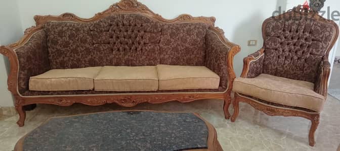 صالون للبيع عمولة