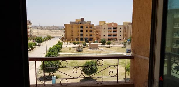 شقة للبيع من المالك مباشرة – مدينة العبور، الحي التاسع