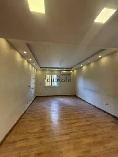 Ultra Super Lux Apartment for Sale, Immediate Delivery, on Nazr Road in front of City Stars Mall, and Amr Ibn Al-Khattab Street, Minutes to Makram Abid and Abbas Al-Akkad, Nasr City