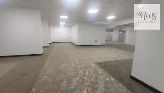 للبيع محل متشطيب بالمطبخ في شارع مكرم عبيد مدينة نصر - القاهرة Fully finished Office for sale in Makram Ebeid Street, Nasr City, Cairo.