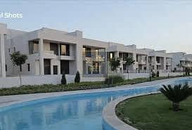 تاون هاوس للبيع  بكمبوند ليك ويست Lake West الشيخ زايد بالقرب من بيفرلي هيلز سوديك Beverly Hills Sodic علي وصله دهشور مباشرة